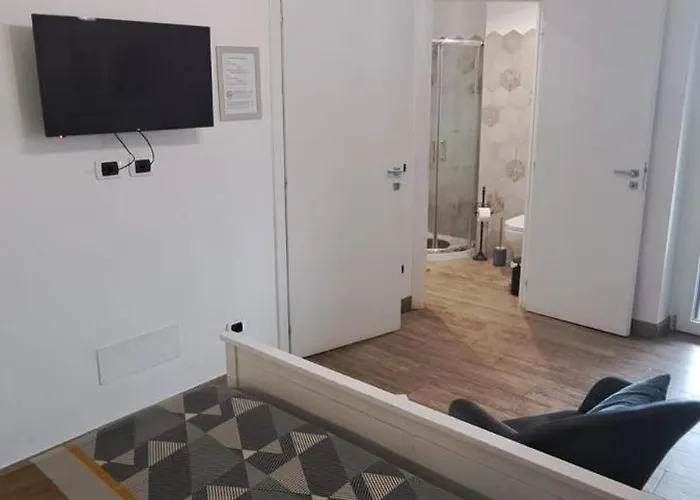 Il Piccolo 4* Fiumicino